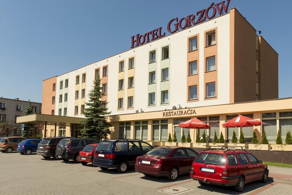 Hotel Gorzow กอร์ซุฟเวียลคอปอลสกี ภายนอก รูปภาพ
