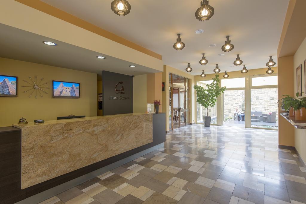 Hotel Gorzow กอร์ซุฟเวียลคอปอลสกี ภายนอก รูปภาพ