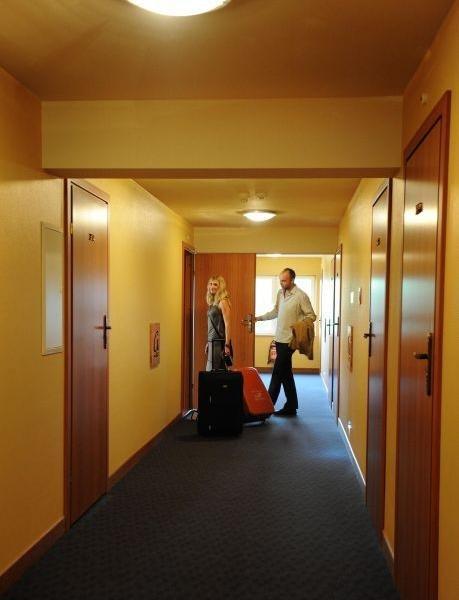 Hotel Gorzow กอร์ซุฟเวียลคอปอลสกี ภายใน รูปภาพ