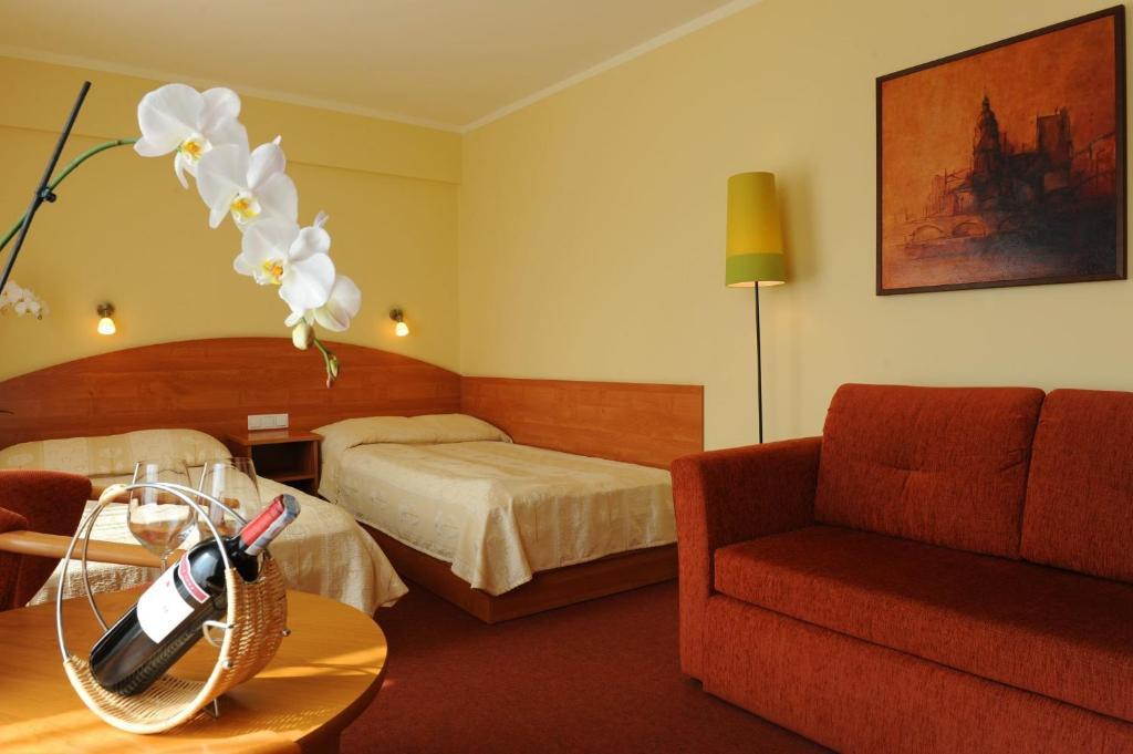 Hotel Gorzow กอร์ซุฟเวียลคอปอลสกี ห้อง รูปภาพ